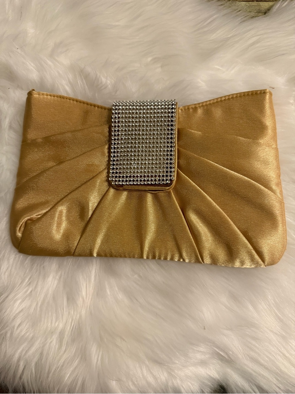 90s Elegant Gold Satin Clutch with Rhinestone Accent